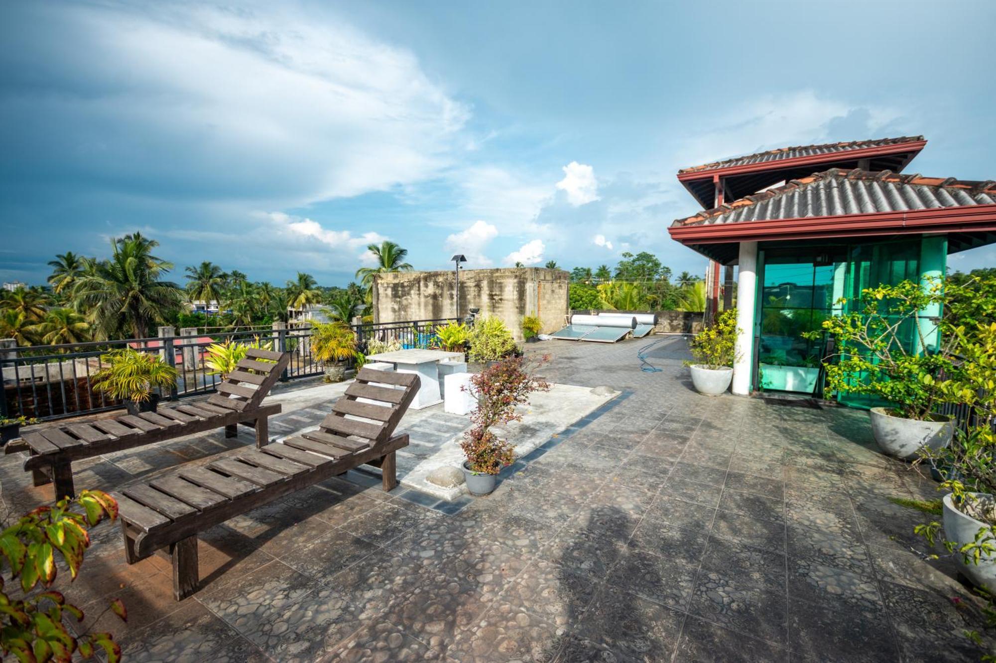 Maple Place Unawatuna Exterior foto